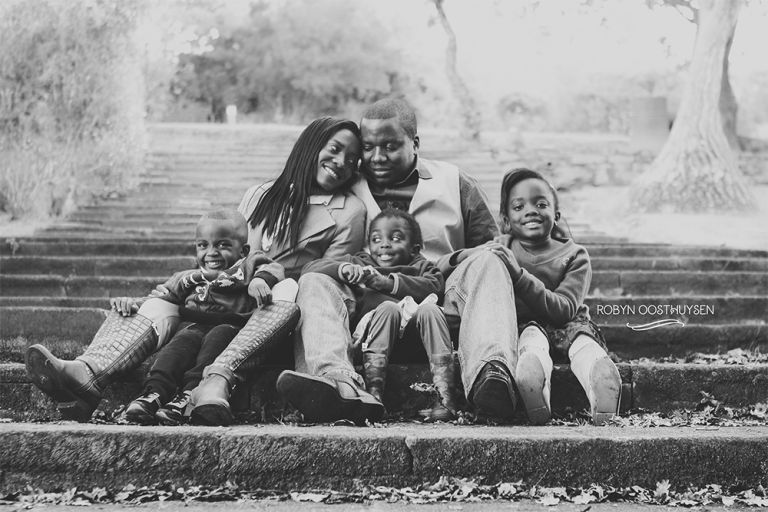 Robyn-Oosthysen_Ndoro-Family-33