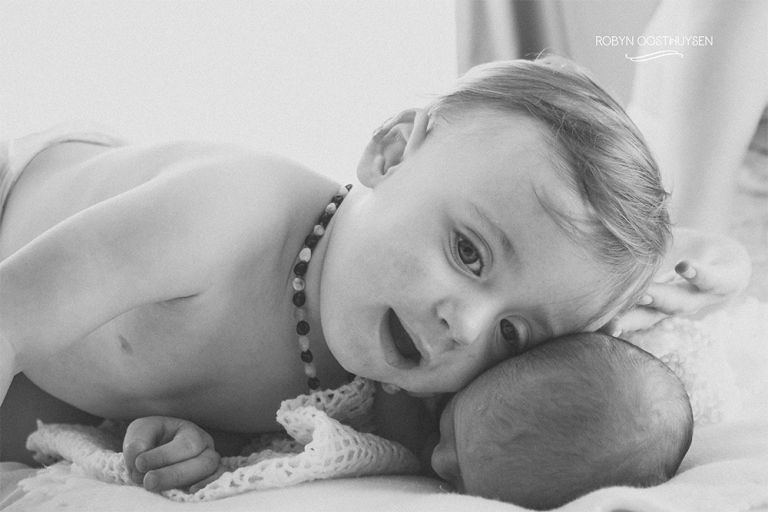 Robyn-Oosthysen_Rika-VanDerVeen_Twins_SneakPeek-38