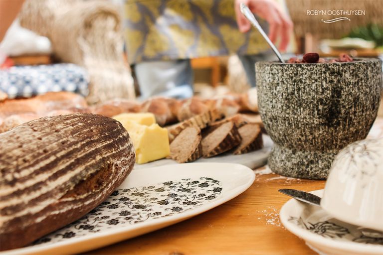 Robyn-Oosthysen_MuddyLaneCeramics-37