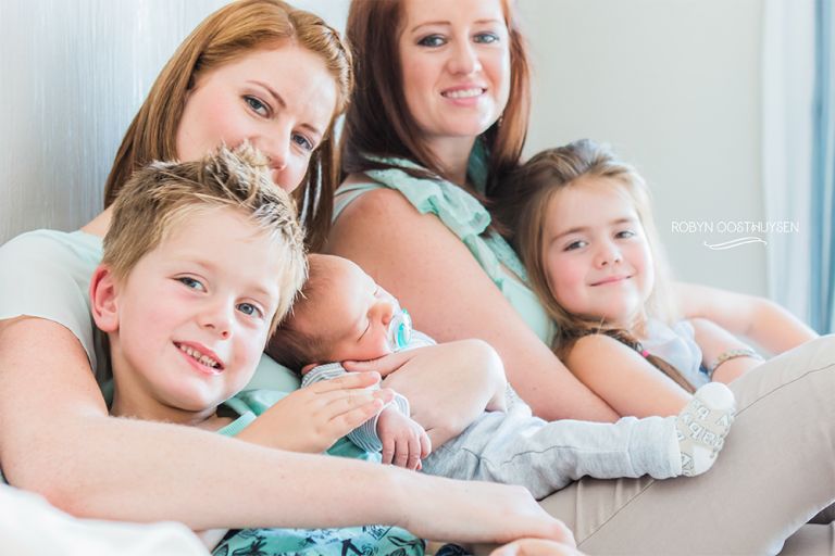 RobynOosthysen_VanRensburgNewborn_20160410-24